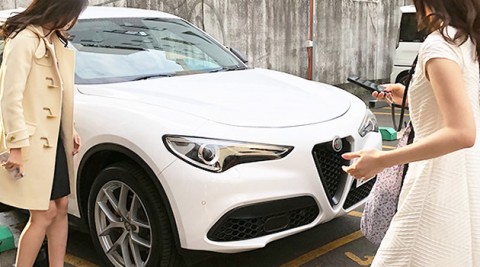 ベスト・オブ・ミス静岡のファイナリスト11名にアルファ ロメオの歴史をご紹介